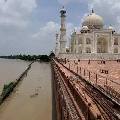 High Microplastic Levels Found in Yamuna Near Taj Mahal