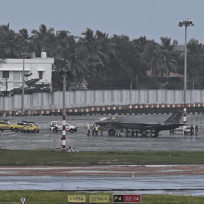 British F-35 Makes Emergency Landing in Kerala due to Fuel Shortage
