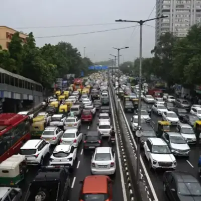 Delhis Vehicle Boom A Challenge to Sustainable City Growth and Green Policy