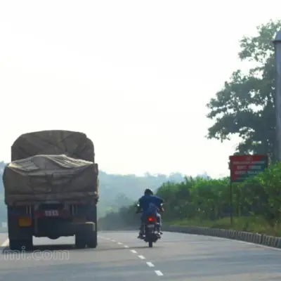 Government halves tolls on elevated highway stretches capped at fivefold
