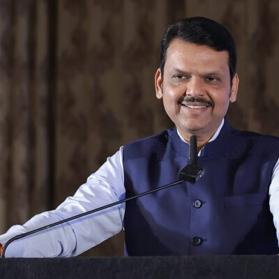 Maharashtra CM urges MAHAPREIT to fast track key infrastructure and renewable energy projects