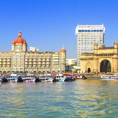 Mumbai Sees Humid Showers and Comfortable Temperatures