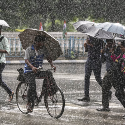 Bengaluru sees showers, rain to intensify midweek