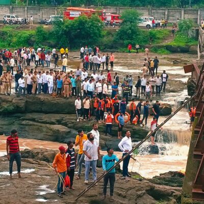 Pune Monsoon Tourism Surge Raises Safety Concerns After Kund Mala Collapse