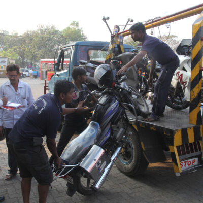 Pune Towing Halted Amid Corruption Claims and Citizen Protests