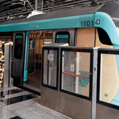 Mumbai Metro Ticket Booking Moves To Digital Platforms