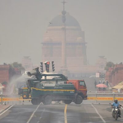 Delhi Heatwave Pushes Pollution Controls Back