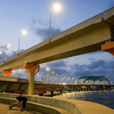 Mumbai Coastal Road Traffic Surges Sevenfold Becomes Key Corridor