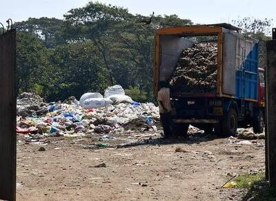 Kochi market waste management issues raise concerns over sanitation, drainage and urban planning in the city’s redeveloped retail complex.