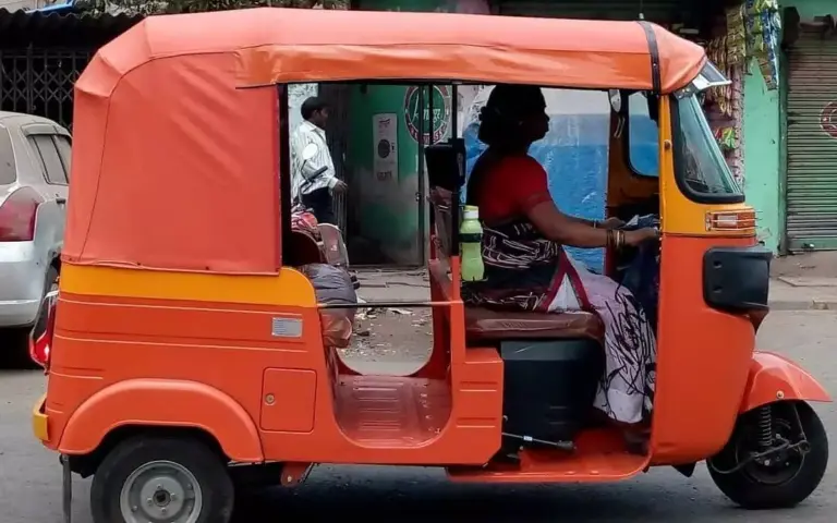 Bengaluru Electric Autos Expand Women Urban Mobility Roles