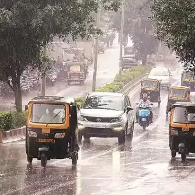 Pune Thunderstorm Alert Amid Rising Humidity Levels