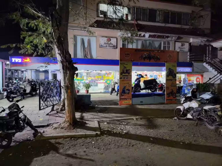 Ahmedabad CG Road Showroom Faces Misappropriation Probe