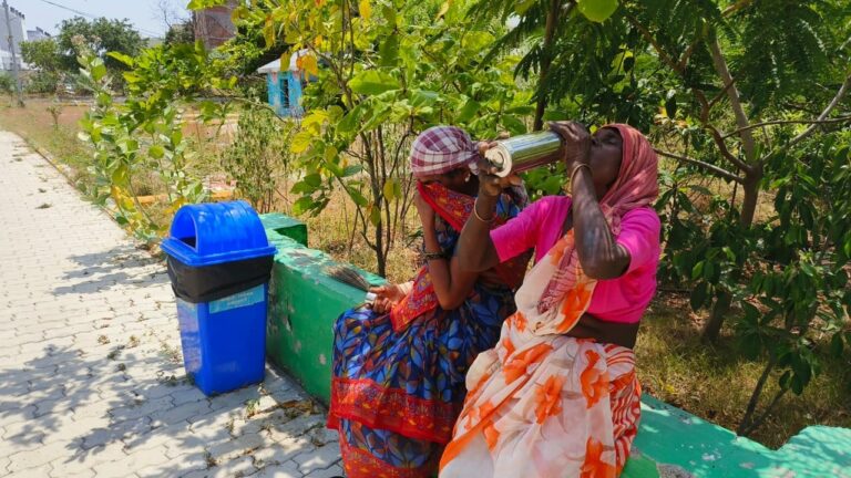 Chennai Commuters Face Heat Without Shelter