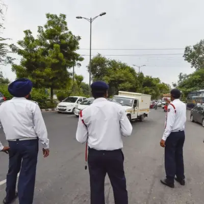 Delhi Traffic Fines Face Public Awareness Crisis