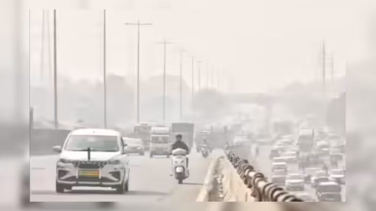 Gurugram Dust Pollution Worsens Commuter Safety