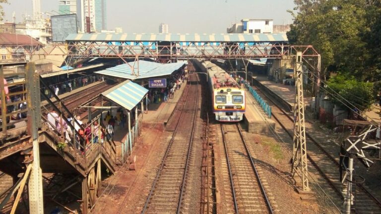 Central Railway Maintenance Hits Mumbai Travel Network
