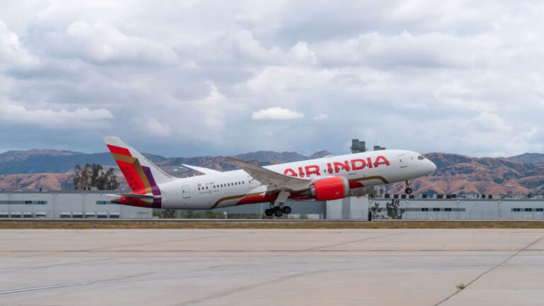 Mumbai Air Routes Face Temporary International Cuts