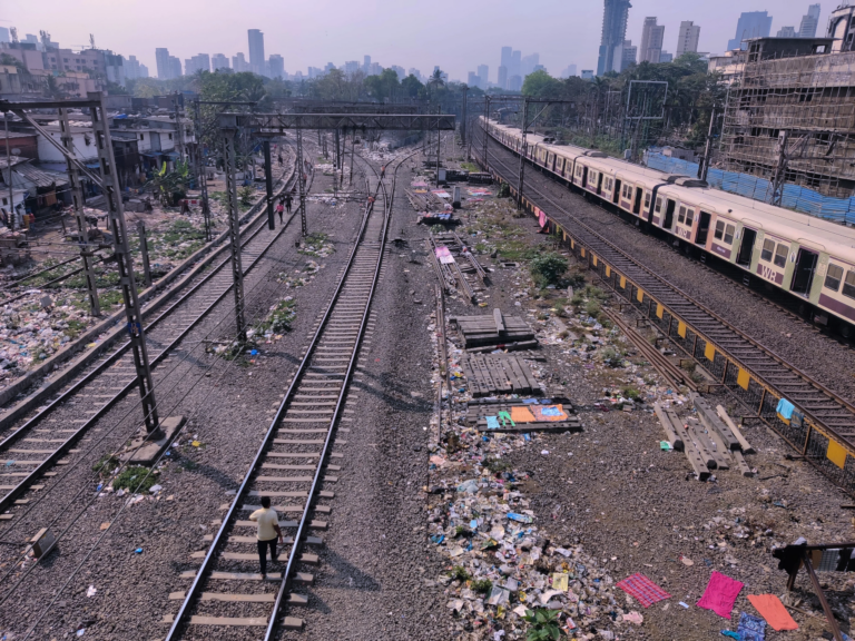 Mumbai Rail Infrastructure Push Reshapes Informal Settlements