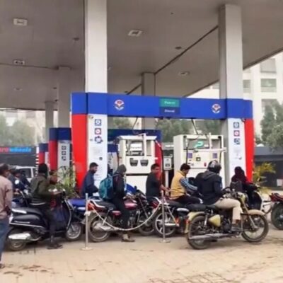 Pune Fuel Rush Triggers Citywide Pump Queues