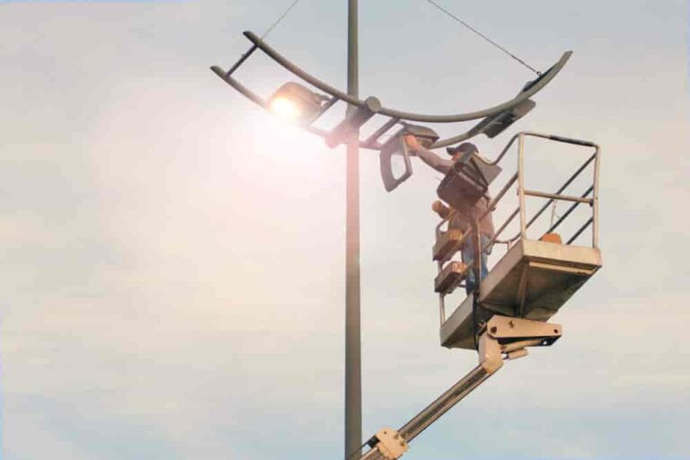 Bengaluru Residents Seek Faster Streetlight Repair Systems