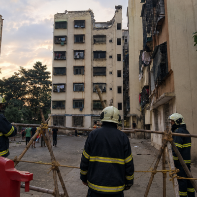 Govandi building parapet collapse