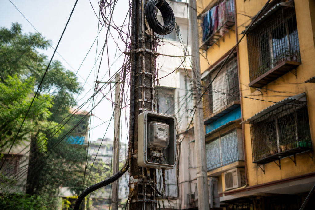 Electricity distribution pole and wiring representing the Mahavitaran electricity theft investigation in Navi Mumbai
