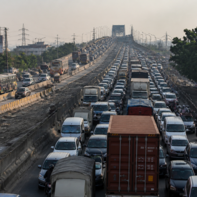 Long line of vehicles during a Mumbai-Ahmedabad Highway traffic jam near the Versova Bridge and Vasai