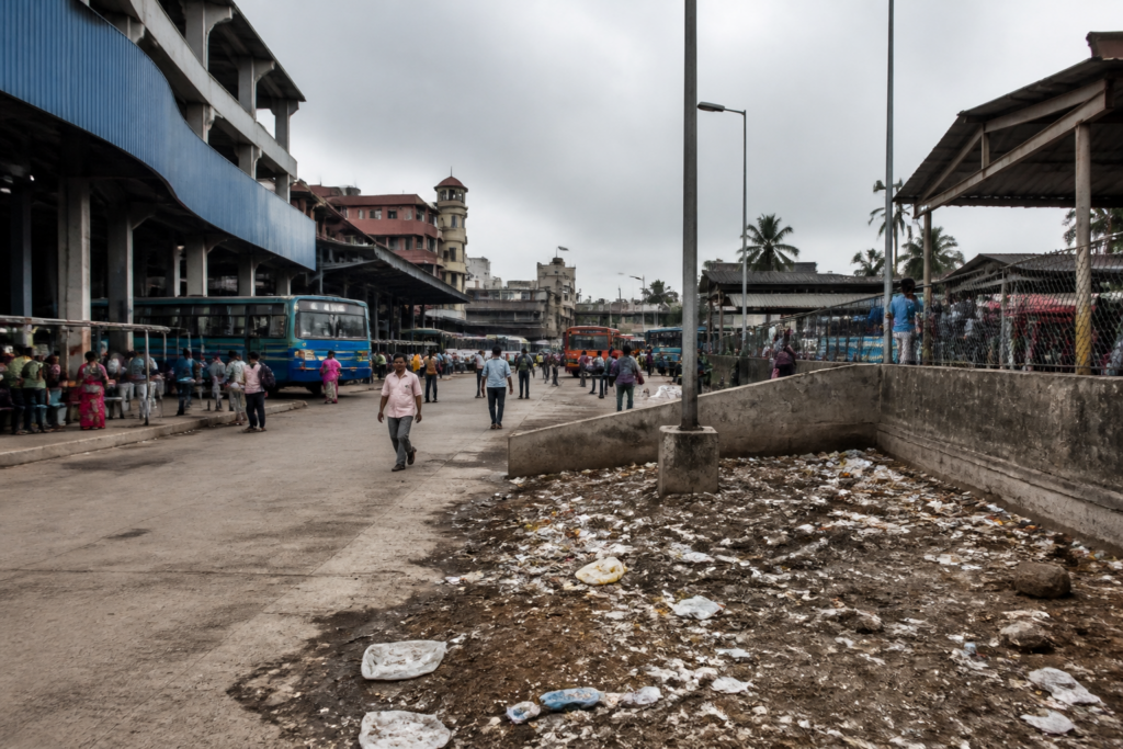 Mangaluru bus stand safety concerns at the crowded State Bank bus stand