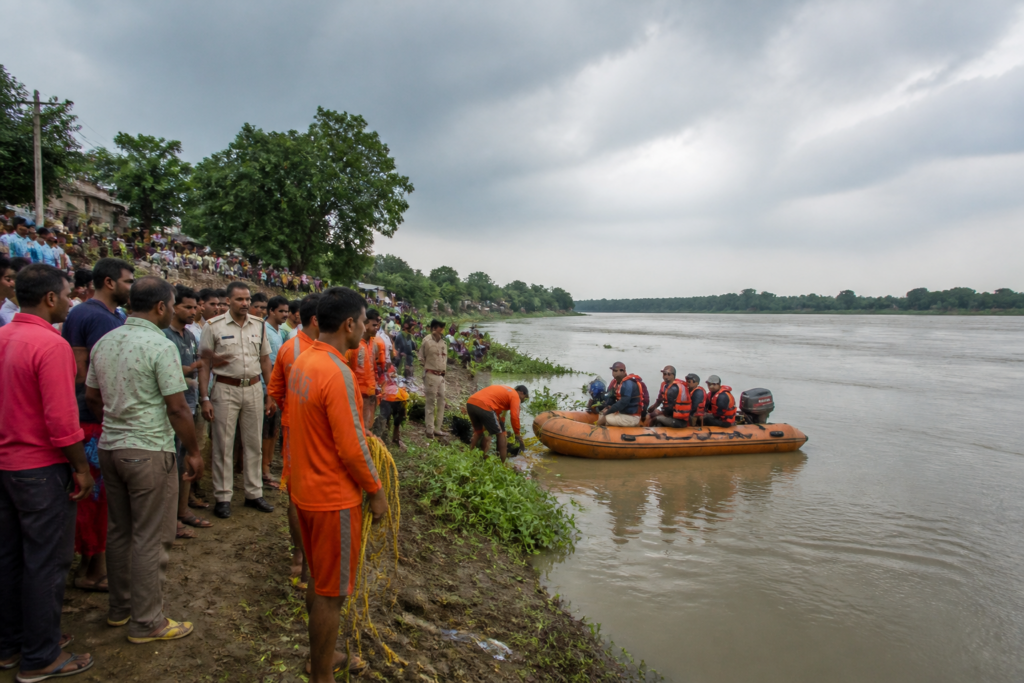 Rescue and emergency response after the Vaishali boat tragedy in Bihar