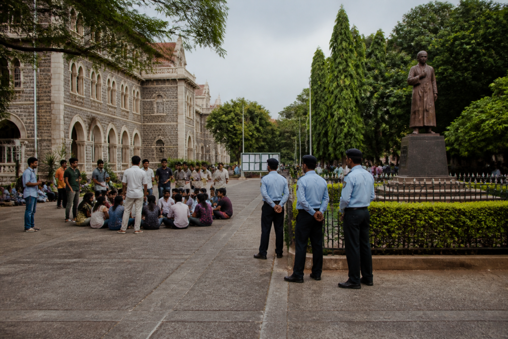 SPPU protest ban affecting student demonstrations on the Pune university campus