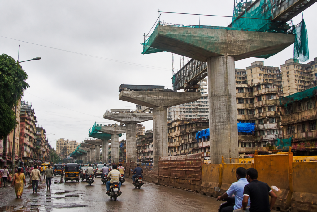 Mumbai Metro Line 12 construction site above a road in Kalyan East