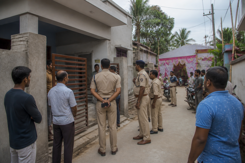 Ashoknagar puja extortion case linked to an alleged dispute outside a newly built home