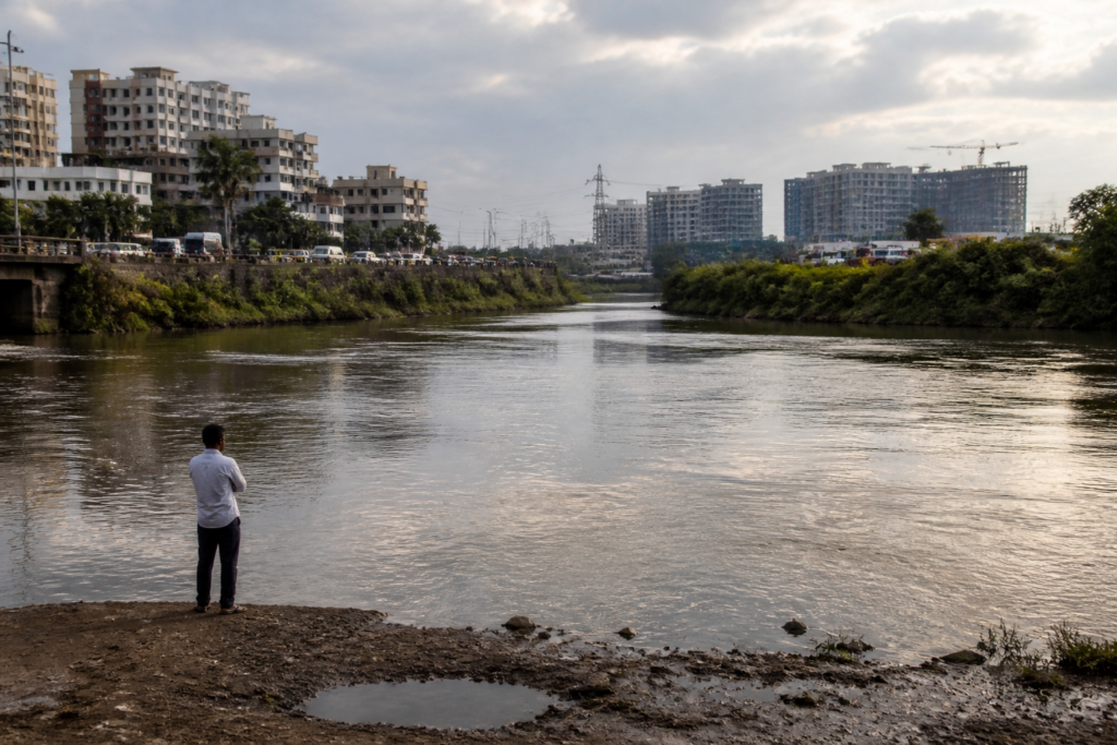 Pune river bridge proposal across the Mula-Mutha River connecting Vadgaonsheri and Mundhwa