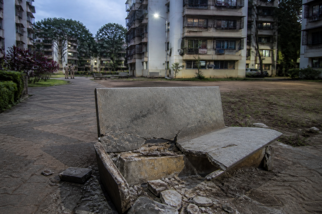 Goregaon cement bench collapse site in a Mumbai residential police colony