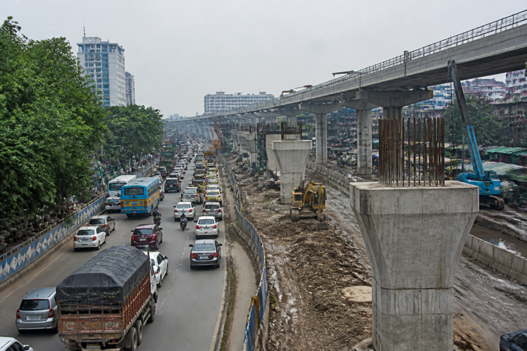 Kona Expressway flyover construction near Santragachhi in Kolkata