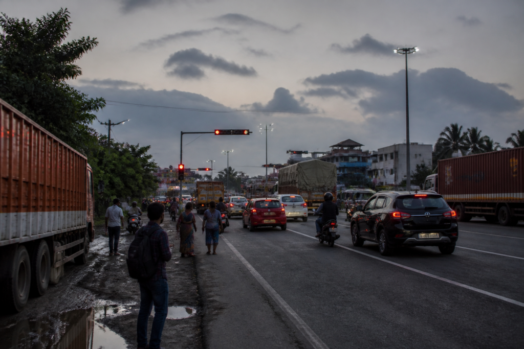 Karayamparambu road safety risks at a busy National Highway signal junction in Angamaly
