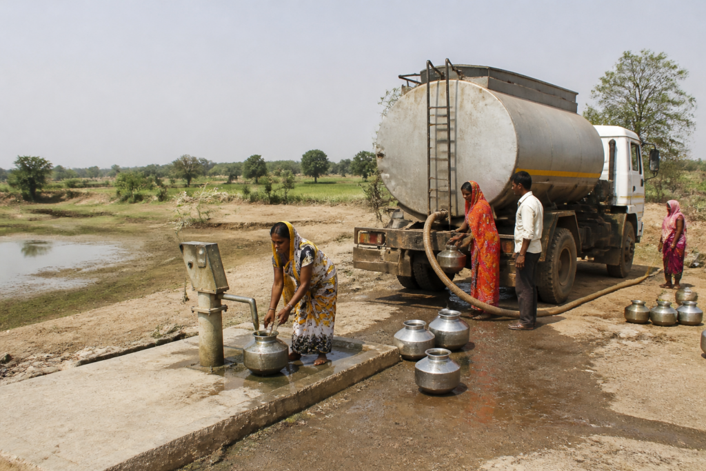 Maharashtra drought mitigation plan for rural water supply and tanker monitoring