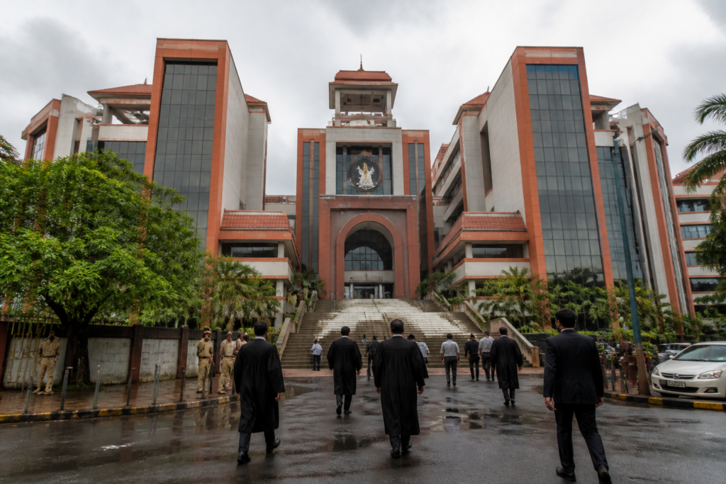 Kerala High Court ruling in the CMRL case involving vigilance FIRs