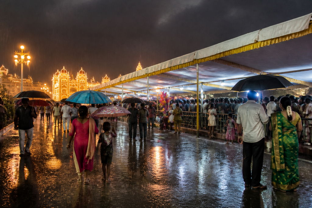 Mysuru rain affecting visitors at a Dasara event venue