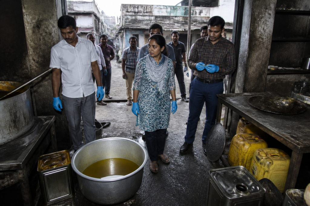 AMC Ahmedabad food raid at a Danilimda snack-processing unit