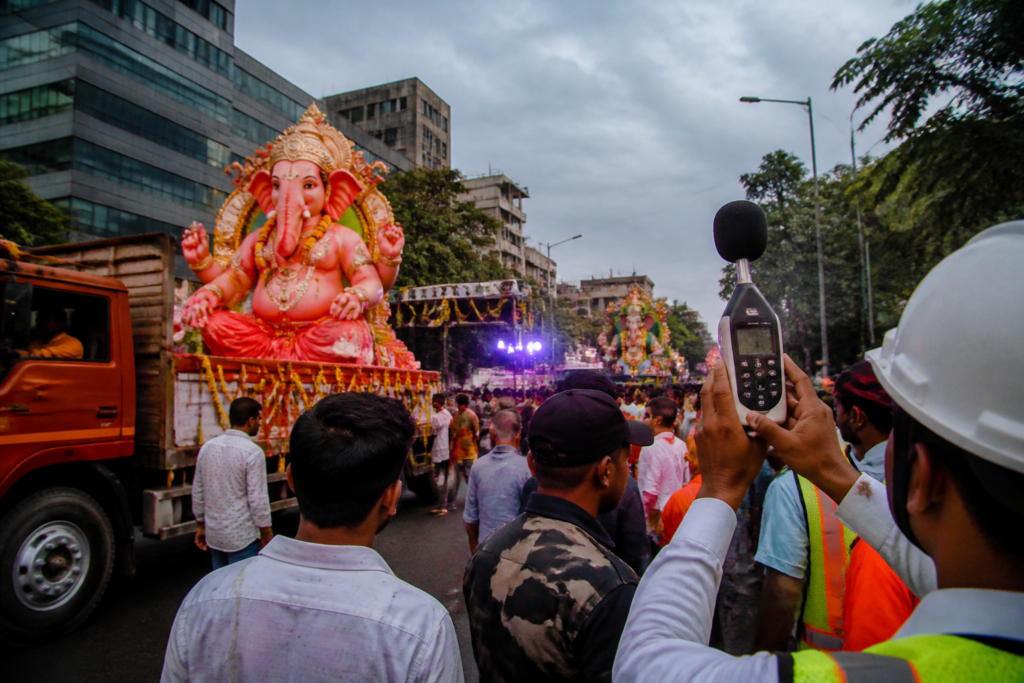 Pune noise pollution monitoring during a Ganesh immersion procession