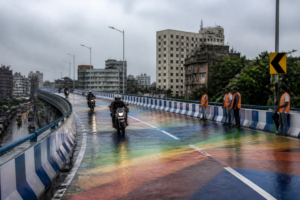 Chingrighata flyover in Kolkata with painted road surface and traffic safety measures