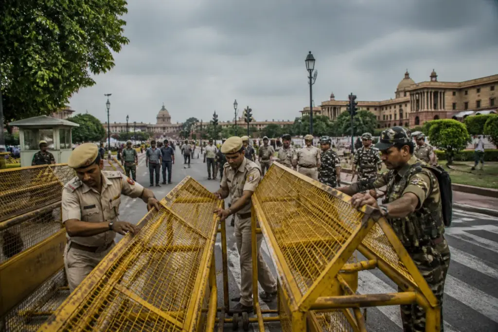 Delhi Section 163 restrictions with police barricades near Jantar Mantar in New Delhi