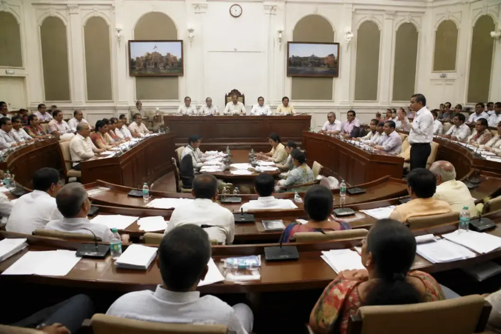 Pune Municipal Corporation drought aid debate and city water supply concerns