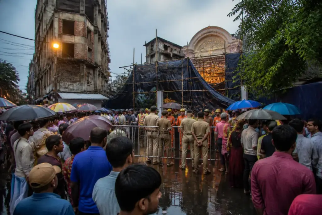 Crowded Kolkata Durga Puja pandal entrance after the Chorbagan pandal accident