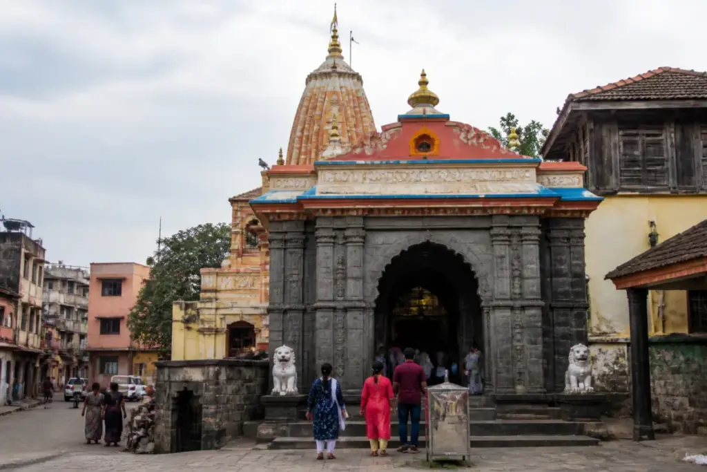 Kali Jogeshwari Temple in Pune, central to a Bombay High Court worship rights dispute.