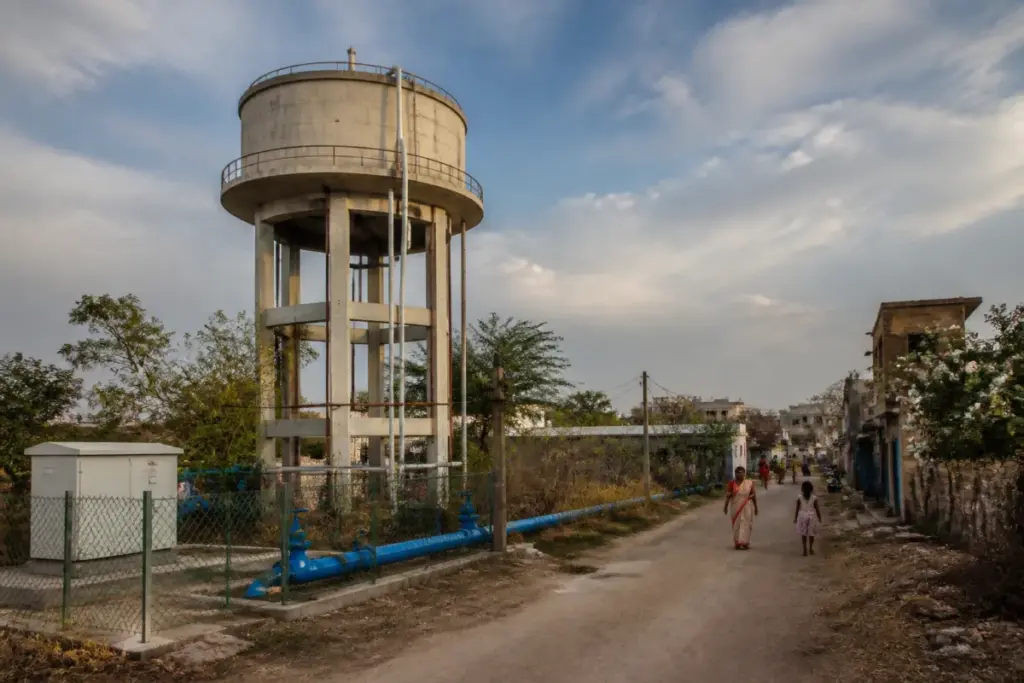 Nagpur bulk water supply tanks serving peri-urban villages with local pipelines