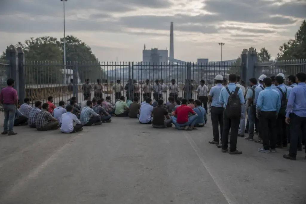 Bokaro Steel Plant gates blocked during a jobs protest by displaced persons