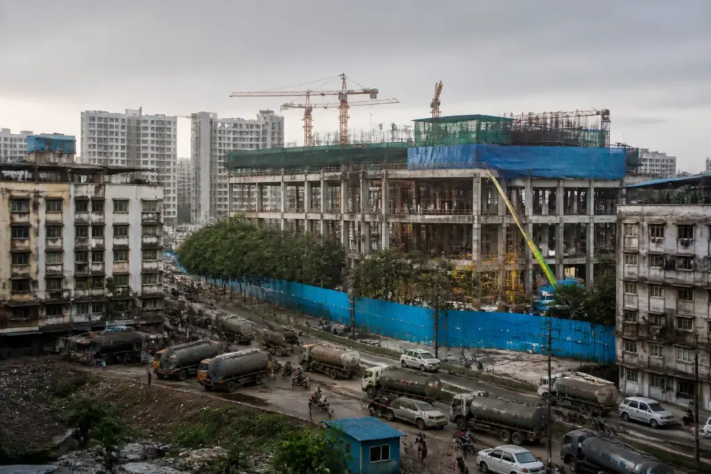 Thane data centre site near Balkum amid dense urban development and water concerns