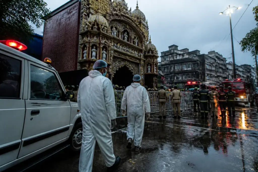 Kolkata puja pandal stampede site sealed after a deadly crowd surge during heavy rain